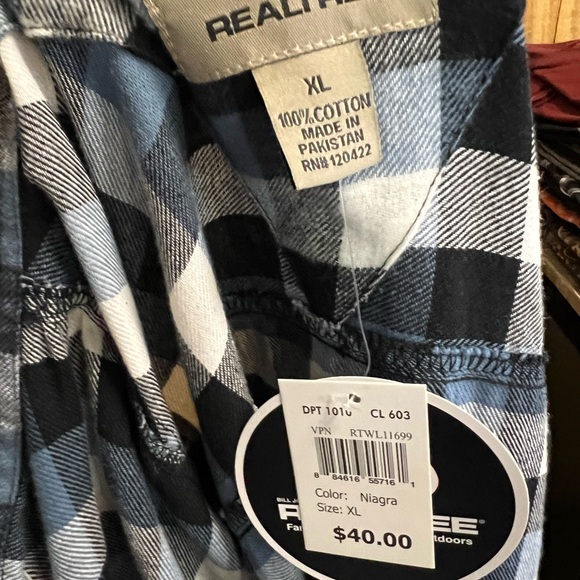 NWT Men’s Realtree L/S Flannel XLarge - Picture 2 of 2